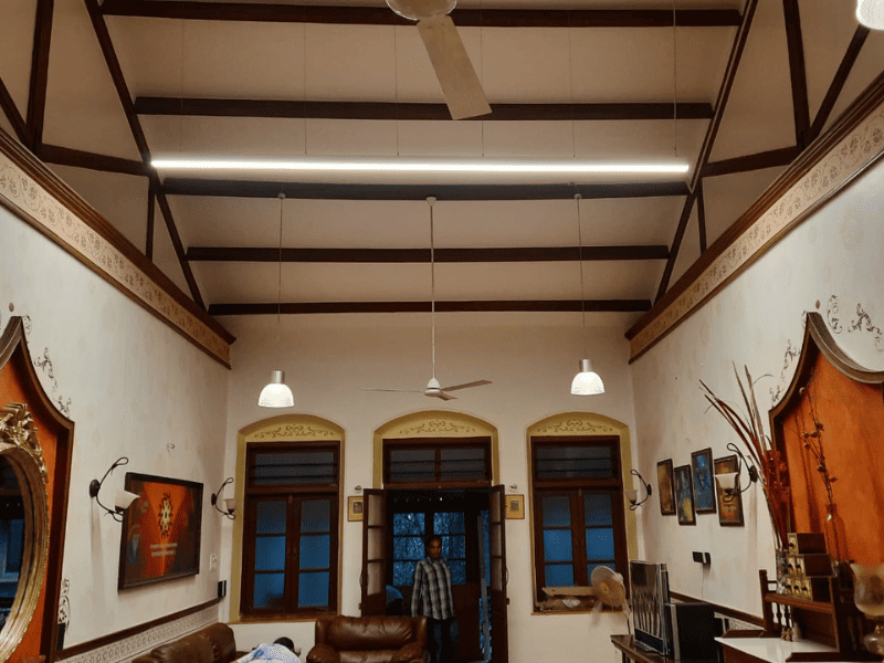 Classic Warmth & Linear Lighting