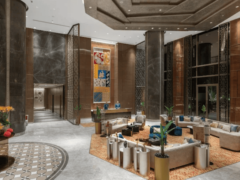 Grand Palatial Lobby Lounge