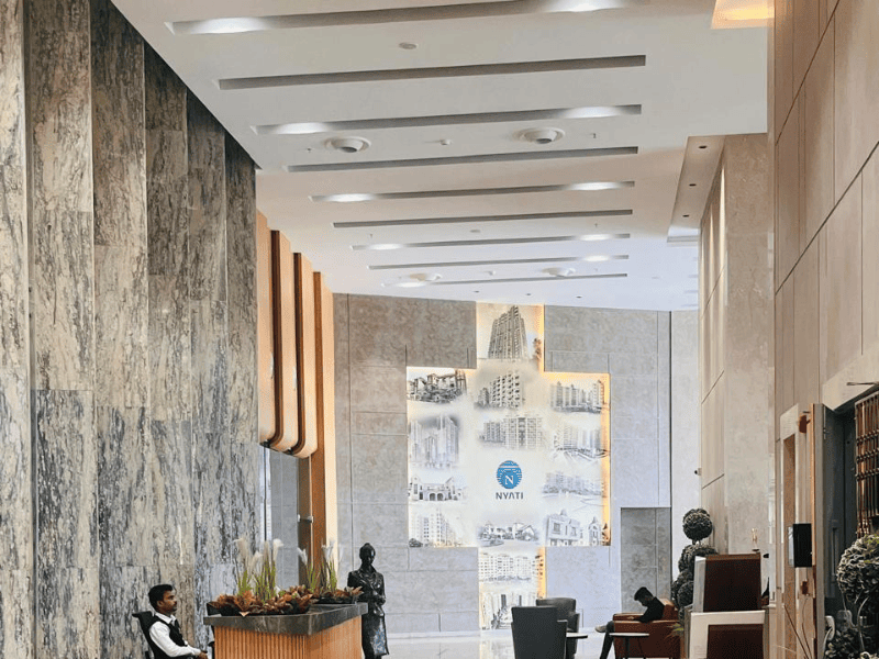 High-Secuirty Elevator Lobby