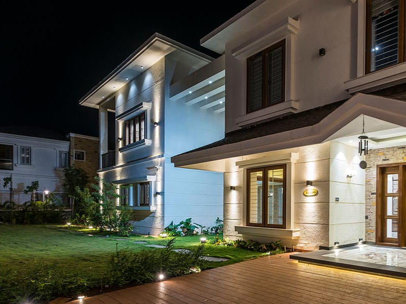 Modern Villa Façade Lighting