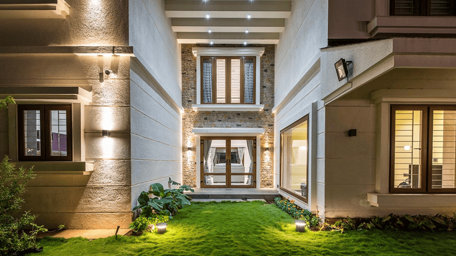 Luxury Bungalows Gallery Image